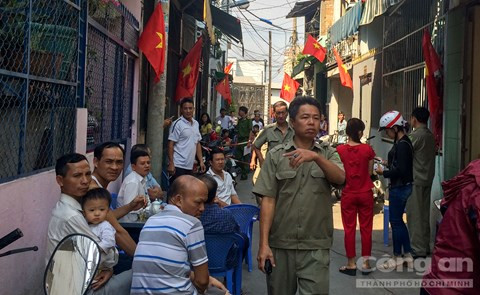 Lực lượng chức năng phong tỏa hiện trường