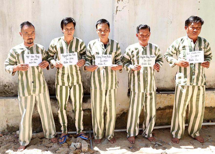 Các con bạc bị bắt giữ