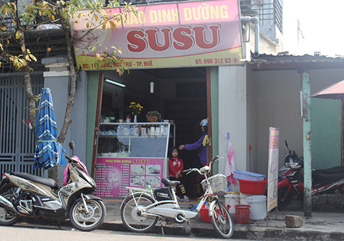 Quán cháo dinh dưỡng nơi xảy ra vụ việc. Ảnh: Đắc Đức