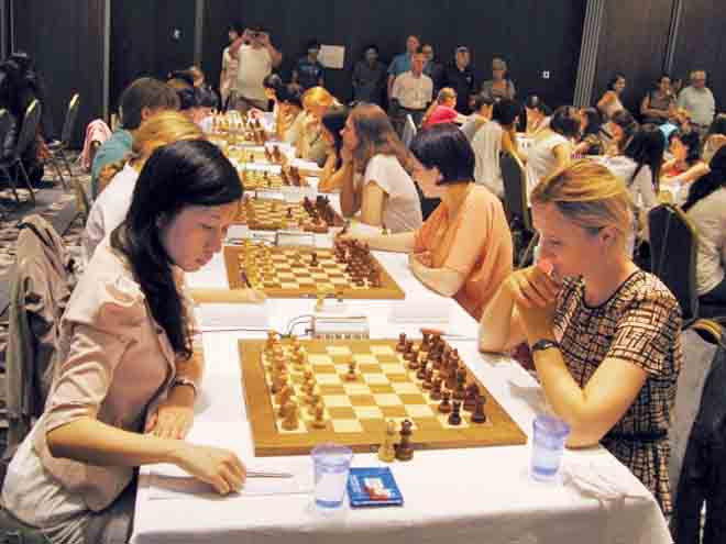 Trí Việt trên bàn cờ thế giới 