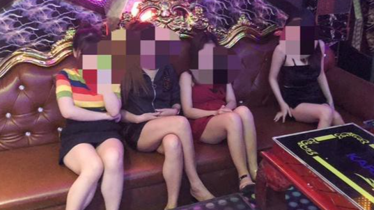 Phát hiện 20 nam, nữ phê ma túy trong nhà nghỉ