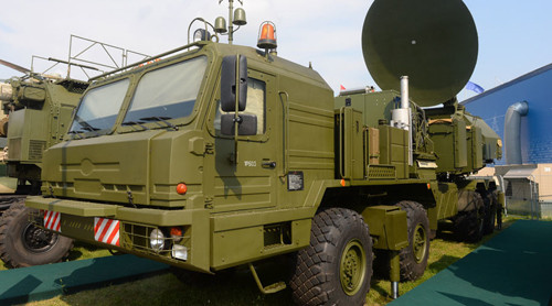 Một hệ thống tác chiến điện tử mặt đất của Nga tại Triển lãm Hàng không Vũ trụ Quốc tế MAKS-2015. Ảnh: Sputnik