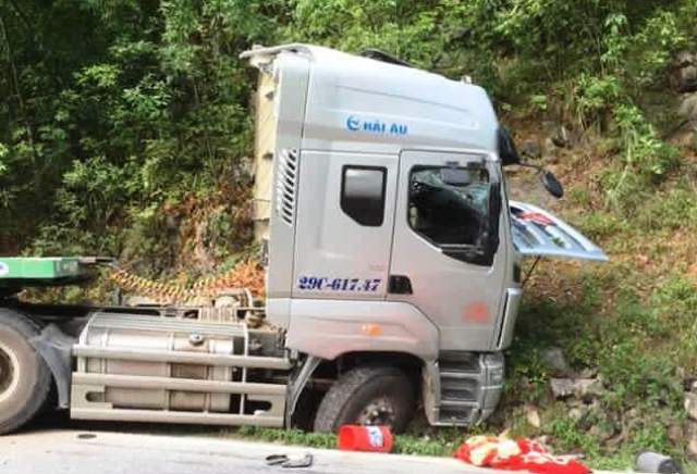 Hiện trường vụ tai nạn. Ảnh: Ánh Phượng.