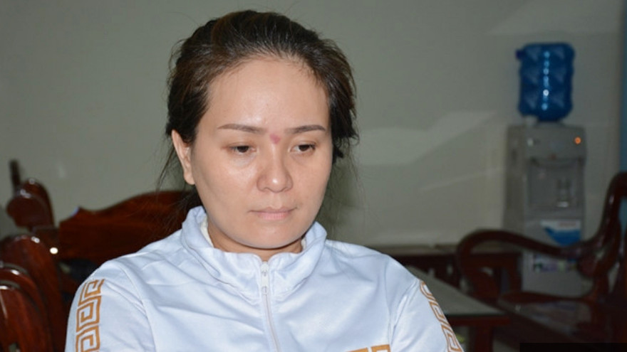 Nhỡ khi bị bắt giữ theo lệnh truy nã. Ảnh: C.A.