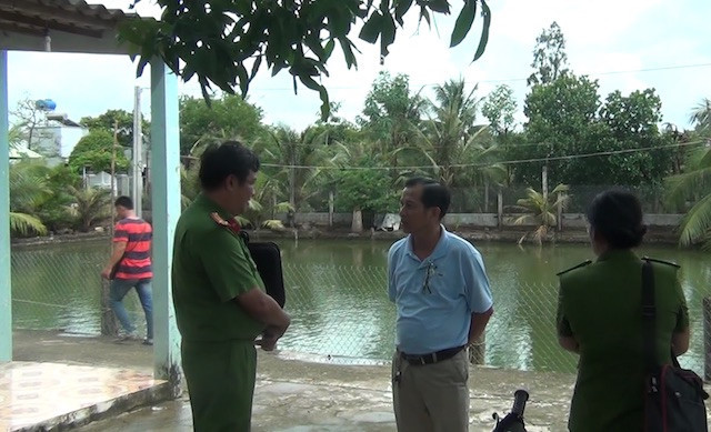 Chồng nghi uống thuốc trừ sâu tự tử, vợ nằm chết trong nhà