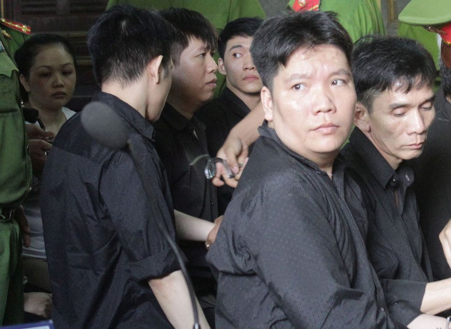 Các bị cáo tại tòa. Ảnh: Tân Châu