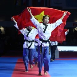 Đội trưởng Khánh Hân và những chia sẻ về tấm huy chương Vàng được tạo ra từ nghịch cảnh