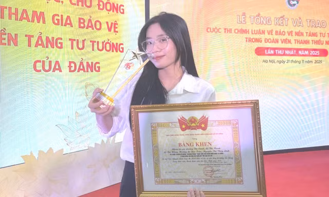 'Giải độc' thông tin để bạn trẻ hiểu đúng, tin đúng