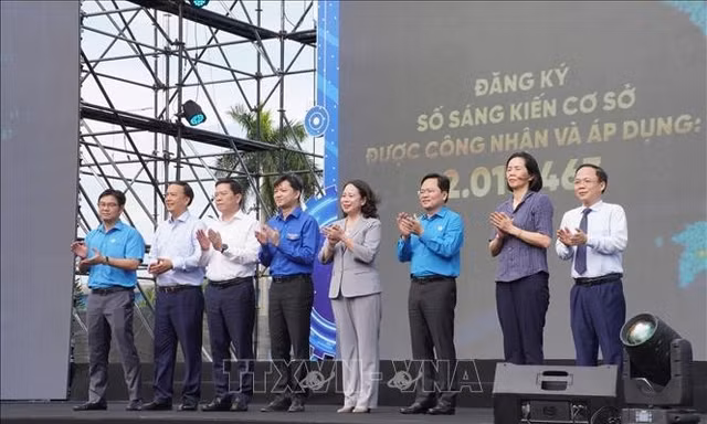 Lễ phát động phong trào thi đua 'Lao động giỏi, năng suất cao, thu nhập tốt'