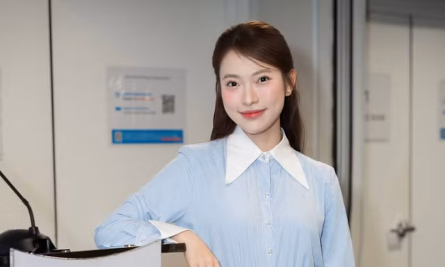 MC Khánh Vy nhắn gửi sĩ tử: Hãy luôn có niềm tin và phản xạ tích cực 