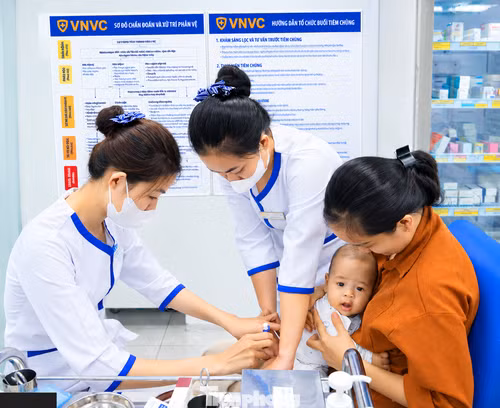 tp-c_tre-nho-den-vnvc-tiem-chung.png