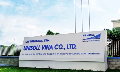 Vĩnh Long thông tin vụ hàng chục công nhân nghi ngộ độc thực phẩm sau bữa trưa