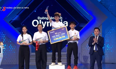 Nam sinh THPT chuyên Hoàng Văn Thụ giành vòng nguyệt quế Tuần Olympia 26