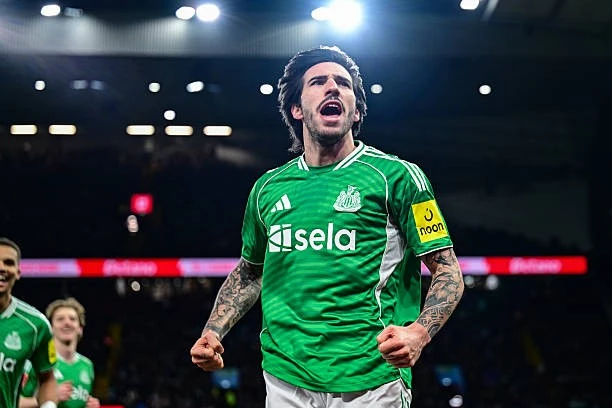 Sandro Tonali tỏa sáng với cú đúp, Newcastle lội ngược dòng đầy bản lĩnh tại FA Cup
