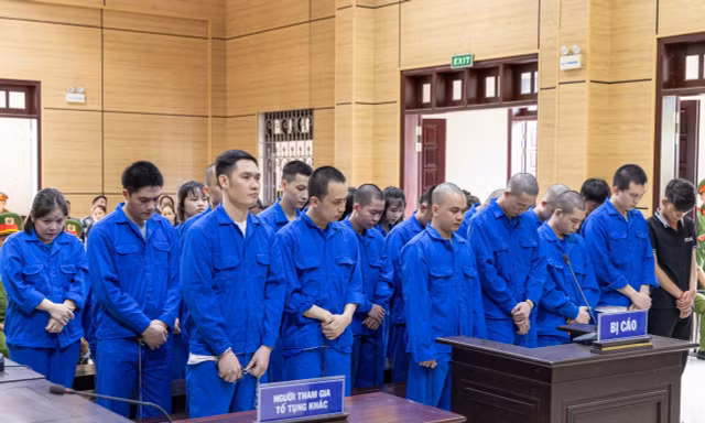 Phạt tù 25 đối tượng lừa đảo qua mạng liên quan tội phạm nước ngoài