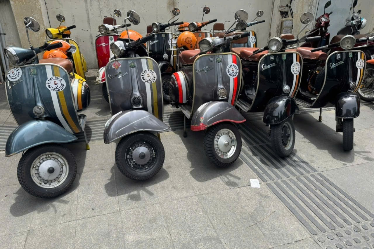 vespa-vuot-den-do-3-8851.jpg
