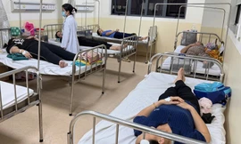 Một ngày, 2 vụ ngộ độc thực phẩm tập thể xảy ra tại TPHCM