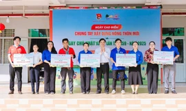 Sôi nổi Ngày hoạt động cao điểm ‘Tình nguyện chung tay xây dựng nông thôn mới’