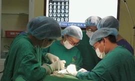 Nguy cơ liệt mặt vì bệnh lý ít gặp