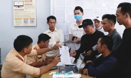 Nguyên nhân hơn 125.000 người ở TPHCM thi đạt nhưng chưa được cấp giấy phép lái xe