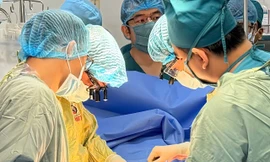 Tự điều trị vỡ tử cung, nữ bệnh nhân suýt mất mạng