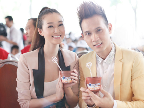 Khánh My và Nguyên Vũ