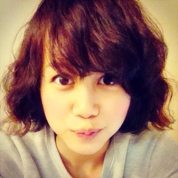 An Nguy tên thật là Ngụy Thiên An, cô nàng sinh năm 1987 tại Hà Nội. Cô từng tốt nghiệp thủ khoa ĐH Sư phạm HN, hiện theo học ngành Quản trị khách sạn tại Mỹ. An Nguy là một trong số ít những nữ vlogger được yêu thích nhất hiện nay qua các vlog thú vị như Con gái thích trai đểu?, Bình đẳng giới, Những điều cân nhắc trước khi du học.. 