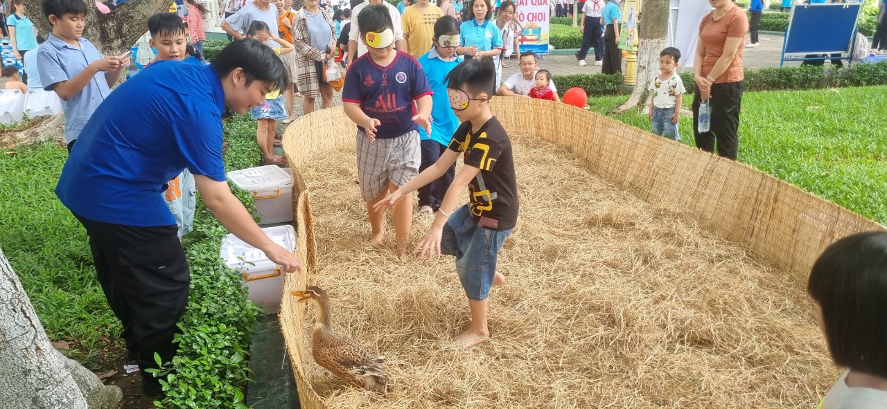 Tham gia các trò chơi