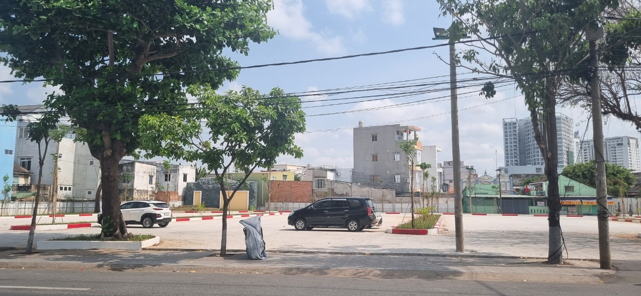 Bãi đậu xe diện tích trên 5.700 m2 tại TP Biên Hòa vừa được đưa vào sử dụng Bãi đậu xe diện tích trên 5.700 m2 tại TP Biên Hòa vừa được đưa vào sử dụng