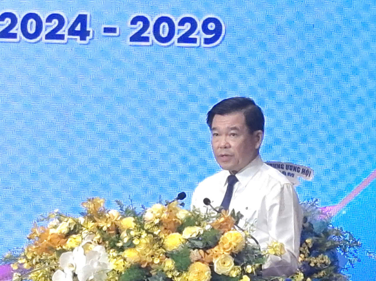 Bí thư Tỉnh ủy Đồng Nai Nguyễn Hồng Lĩnh phát biểu với thanh niên tại Đại hội