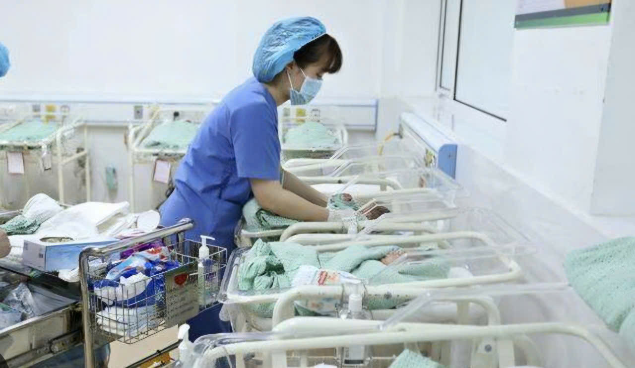 Chăm sóc trẻ sơ sinh tại bệnh viện