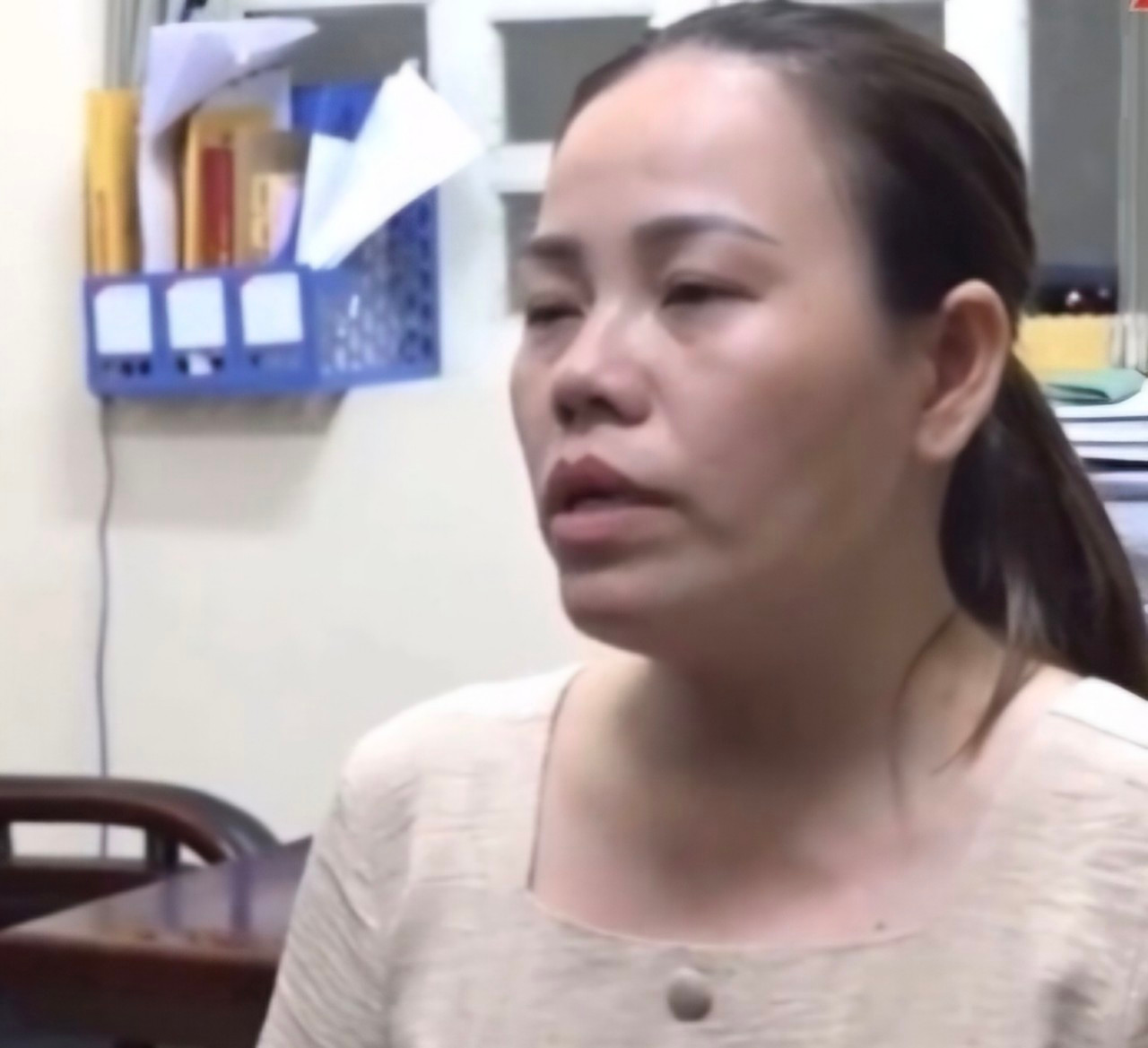 Nguyễn Thị Hồng Bích tại cơ quan điều tra Nguyễn Thị Hồng Bích tại cơ quan điều tra