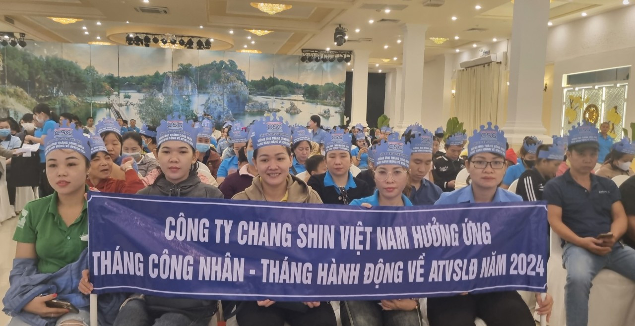 Người lao động tại lễ phát động Tháng công nhân