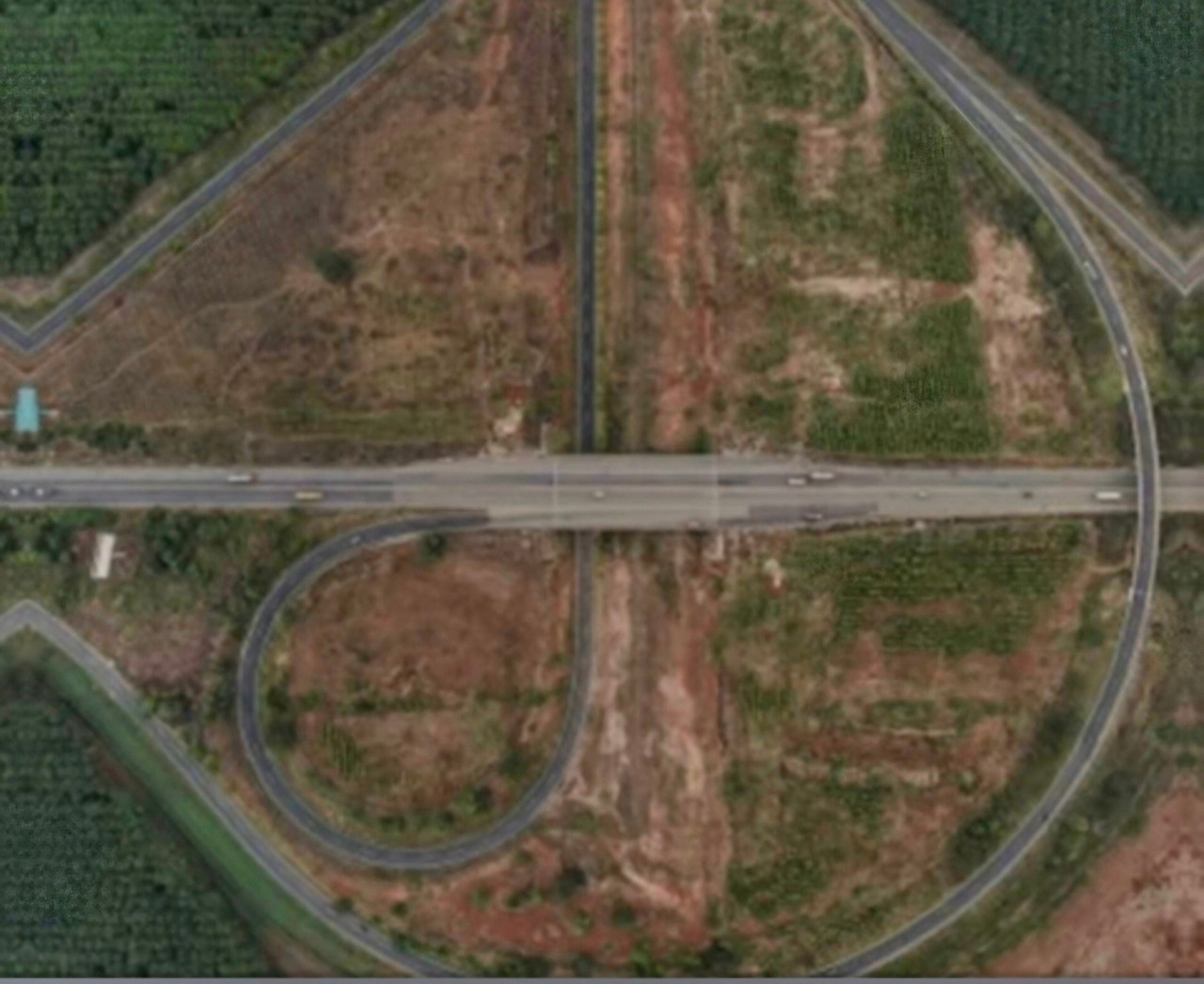 Điểm đầu cao tốc Dầu Giây - Tân Phú tại khu vực nút giao Quốc lộ 1A kết nối với cao tốc TPHCM - Long Thành - Dầu Giây