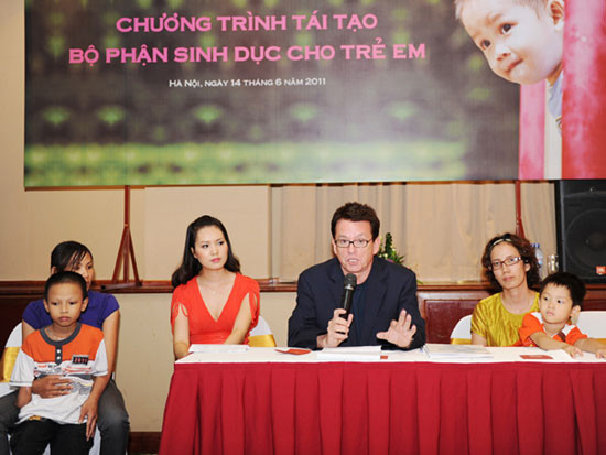 Thụy Vân: Đồng hành cùng các em bé không may mắn ảnh 1