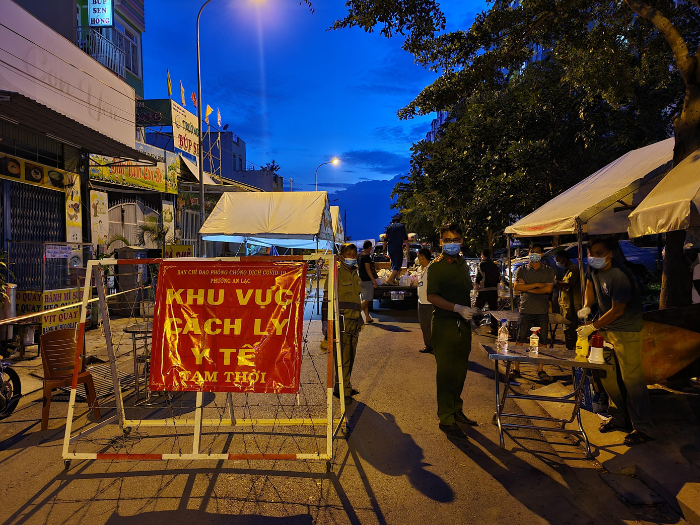 Chuỗi lây nhiễm tại chung cư Ehome (quận Bình Tân) đã bị phong tỏa Chuỗi lây nhiễm tại chung cư Ehome (quận Bình Tân) đã bị phong tỏa