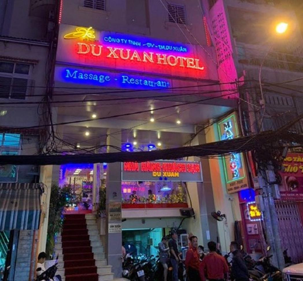Nhà hàng nơi Hưng điều các cô gái đi bán dâm.