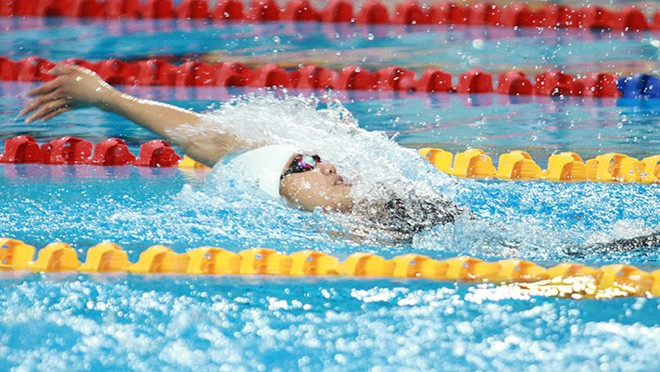 Ánh Viên thi đấu ở nội dung 100m