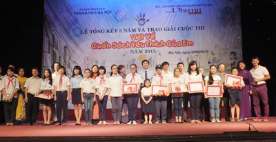 Lễ trao giải cho các tác phẩm 