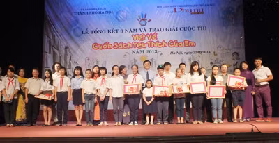 Lễ trao giải cho các tác phẩm 