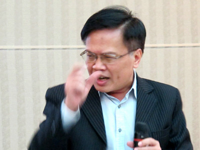 Phó Viện trưởng Viện Nghiên cứu quản lý kinh tế Trung ương, TS Nguyễn Đình Cung 