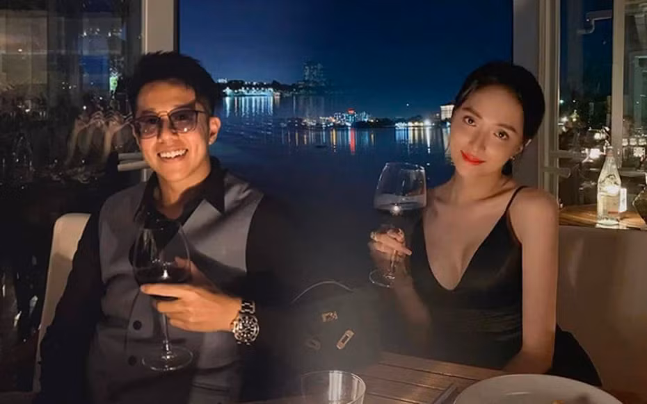 Bức hình đầu tiên làm dấy lên tin đồn hẹn hò của cặp đôi. Bức hình đầu tiên làm dấy lên tin đồn hẹn hò của cặp đôi.