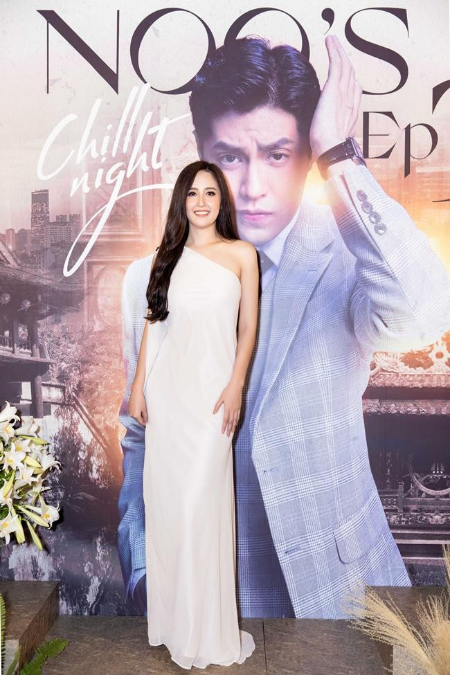 Mai Phương Thúy không ngại ngần tiết lộ cô là một trong những fan girl đầu tiên của giọng ca Giá Như.