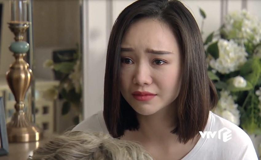 Ở "Nàng Dâu Order", Quỳnh Kool vẫn xinh đẹp nhưng không được lòng khán giả vì làm "em gái mưa" đáng ghét.