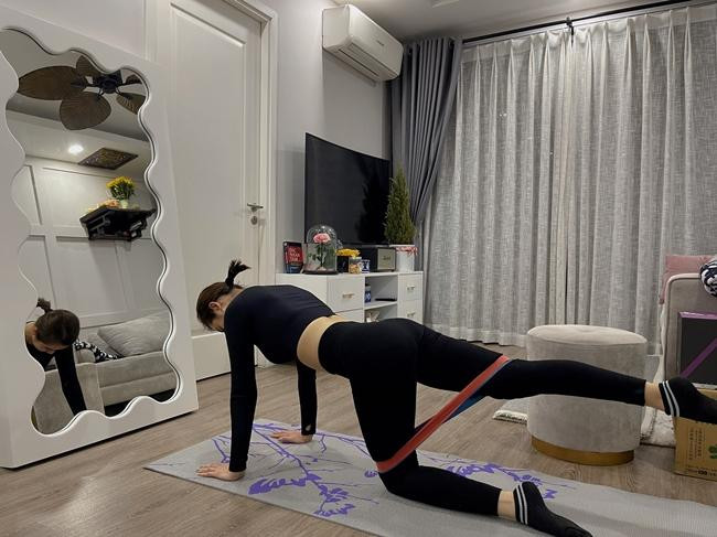 Tập luyện giúp nữ chính "Thương Ngày Nắng Về" vừa khỏe vừa có vóc dáng đẹp. Tập luyện giúp nữ chính "Thương Ngày Nắng Về" vừa khỏe vừa có vóc dáng đẹp.