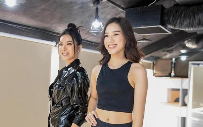 mở hẳn lò đào tạo catwalk cho các thí sinh đi thi Hoa hậu. - Ảnh: FBNV