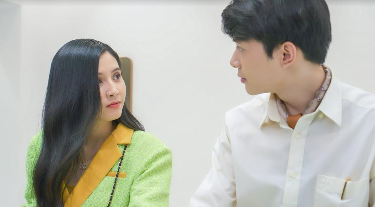 Những hình ảnh đầu tiên của phim cho thấy Thiên An nổi bật với nhan sắc ngọt ngào.