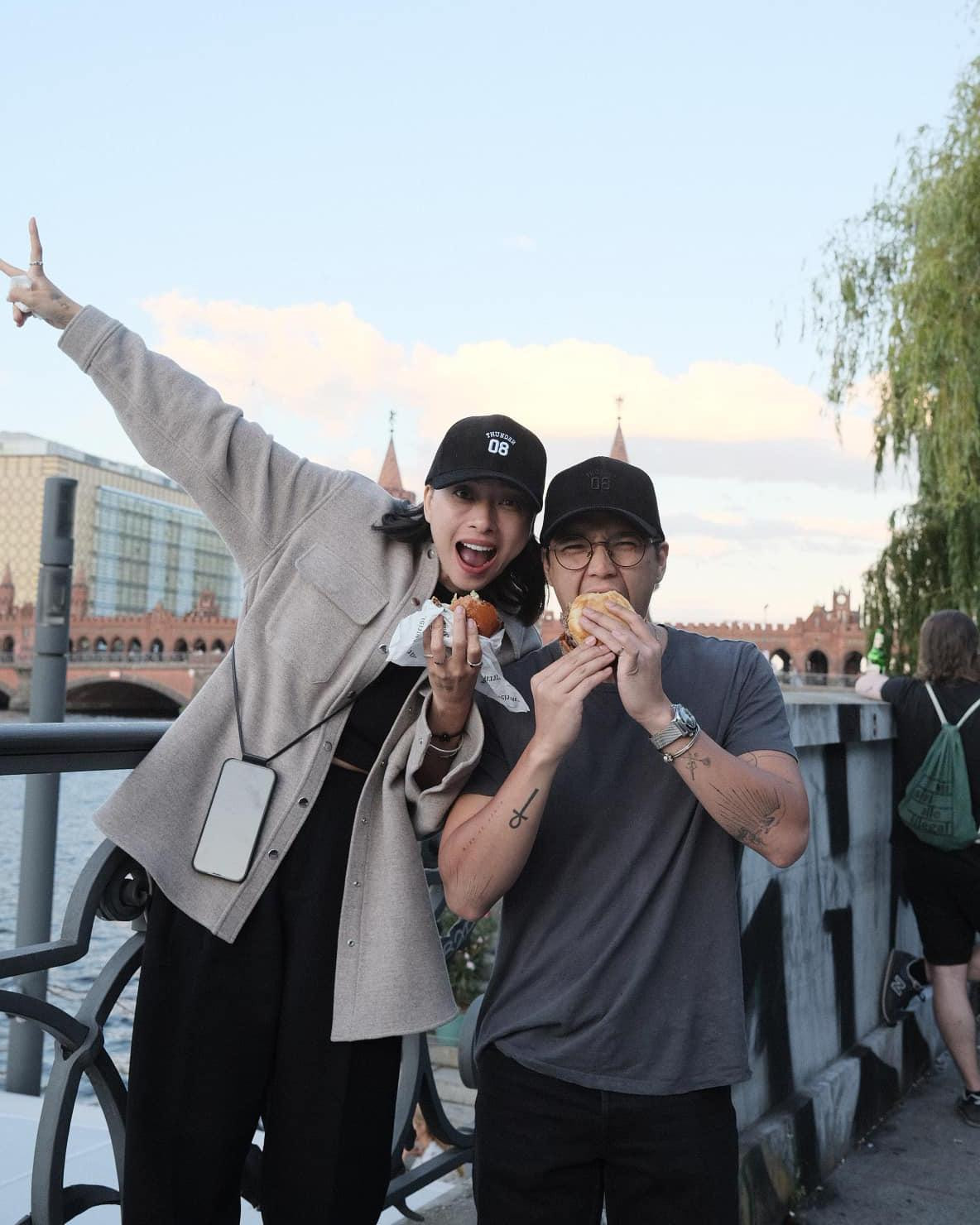 Ngô Thanh Vân đã dành nhiều thời gian nghỉ ngơi cùng ông xã sau quãng thời gian dài độc thân, toàn tâm toàn ý lo sự nghiệp.