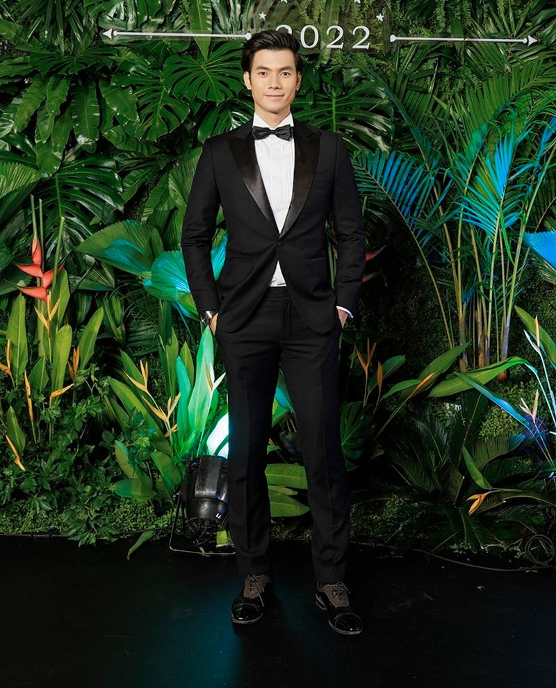 Đẹp trai, nổi tiếng nhưng hiện Nhan Phúc Vinh vẫn chưa tìm được một nửa của mình.