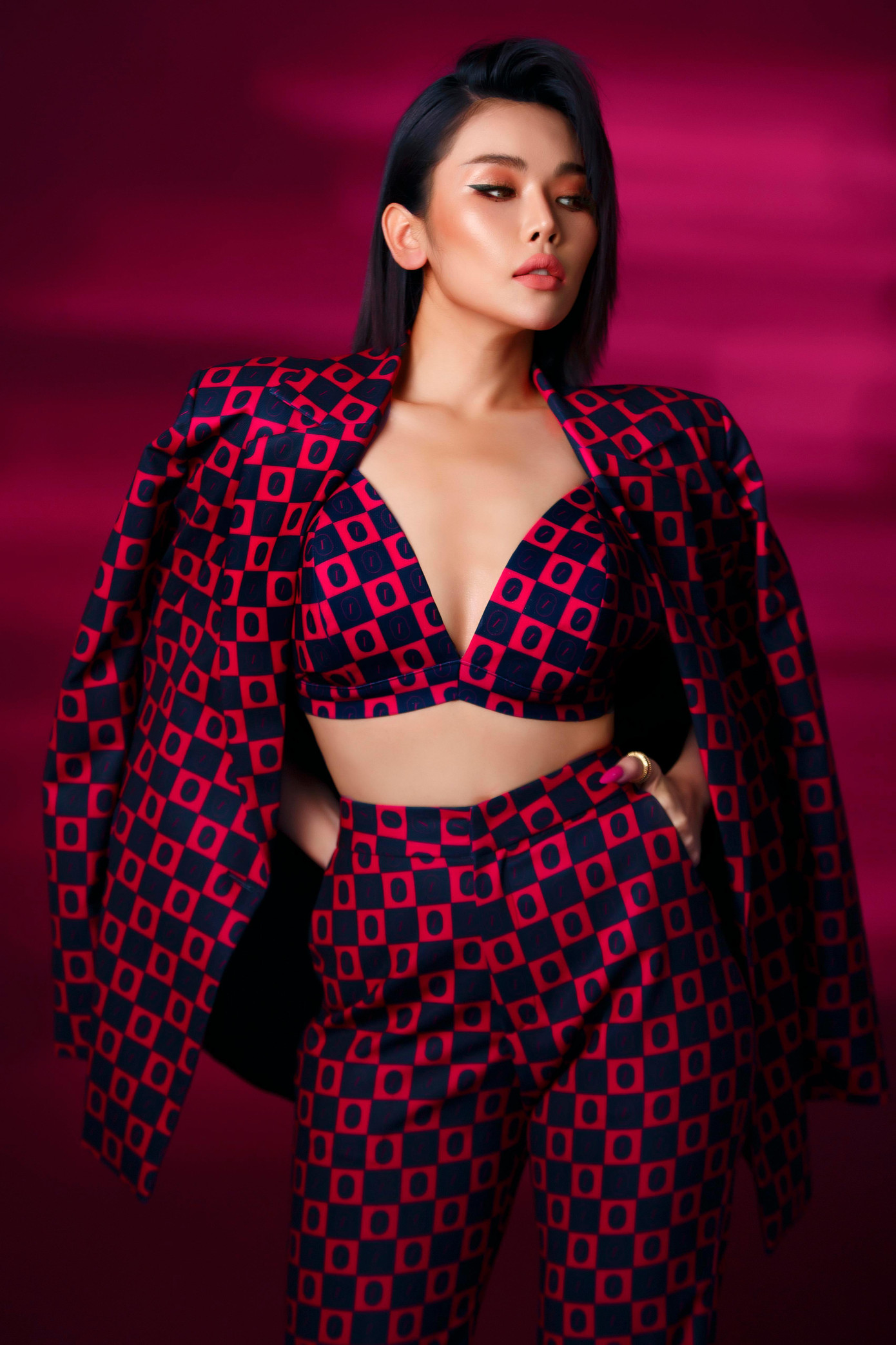 Trương Thảo Nhi hiện tại không chỉ sở hữu số đo chuẩn mà còn đầy tự tin.